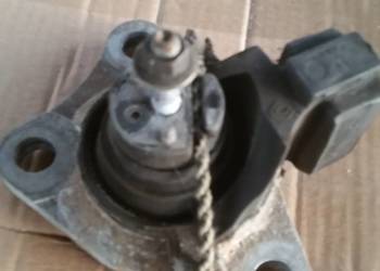 ŁAPA PODUSZKA SILNIKA 8200267624B RENAULT KANGOO 1,9DCI