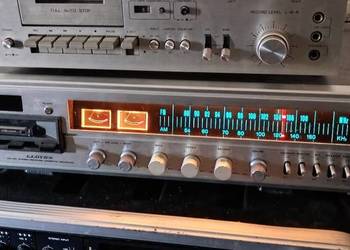 Amtuner retro z magnetofon