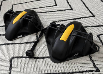 Magnetyczny uchwyt na narty