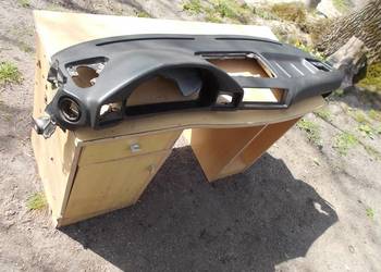 Deska rozdzielcza konsola pulpit BMW 5 E34 (1)