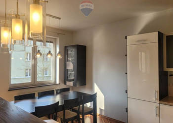 Przestronne 3-pokojowe z miejscem postojowym