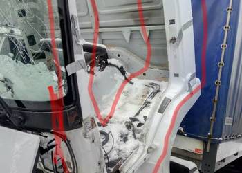 Kabina Mercedes Atego Lewa strona