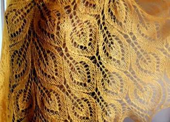 chusta robiona na drutach