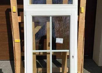 Okna drewniane - skrzydło prawe / lewe, szyba jednokomorowa zespolona