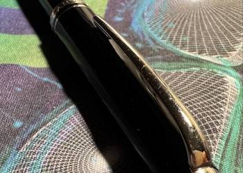 Długopis Mont Blanc.