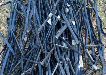 Linia kroplująca nawadnianie ogrodu