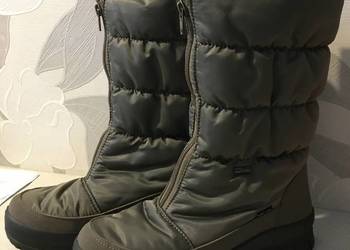 Śniegowce ocieplone naturalną owczą wełną