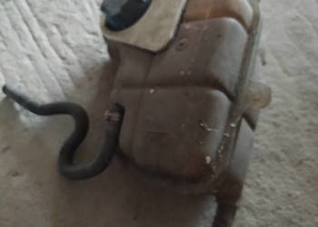 Zbiornik wyrównawczy audi a4