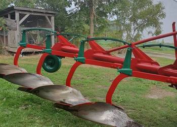 Plugi zagonowe 4 kverneland. Plugi zagonowe 4 kverneland.