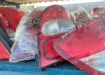 Kia carnival lampa tył prawa 2000 2001 2002 2003