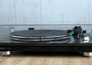 Gramofon japoński TEAC TN-550