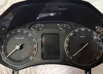 Licznik zegary Skoda octavia II