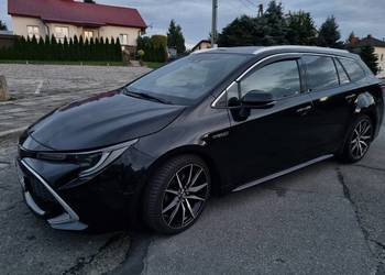 Toyota Corolla 2019 kombi  1.8 hybrid LPG executive GR TS sport selection