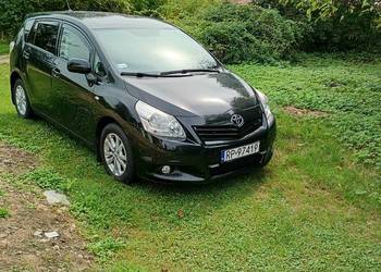Sprzedam Toyota Verso 1.8 benzyna kolor czarny rok produkcji 2010 przeb 147