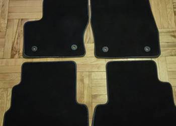 Dywaniki welurowe ford kuga mk2