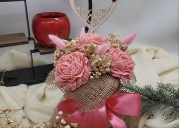 Flowerbox ze świec sojowych zapachowych Walentynki Prezent Kocham Cię