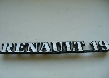 Znaczek emblemat RENAULT 19.
