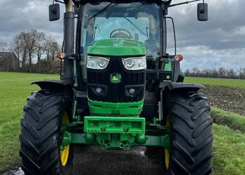 2015  John Deere 6140R
