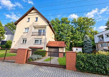 2 DOMY W CENIE JEDNEGO | 228 m² | Dwie KW | Działka + Garaż