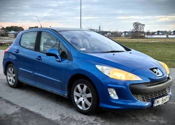 Peugeot 308 120KM, Climatronic, HAK, 2x Opony, Szklany Dach