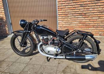 Iż 350 dkw  iż iż iż