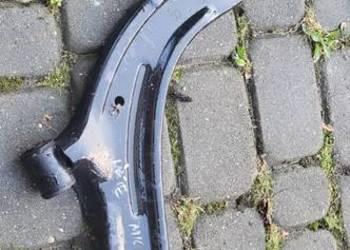 Wahacz zawieszenia prawy przód Nissan Micra Note K-13