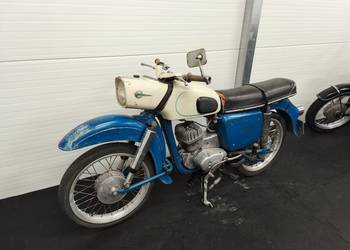 MZ ES 125 z dokumentami
