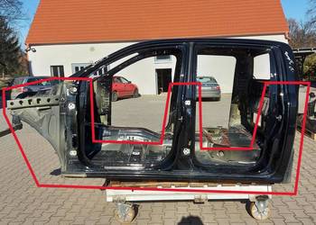 Ford Ranger VI 6 2024r ĆWIARTKA SŁUPEK LEWY BOK PRÓG 