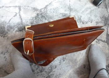 skórzana damska torebka kopertówka vintage Max Daniel na ramię