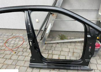 VW Up poszycie słupka A prog nowe prawy przód