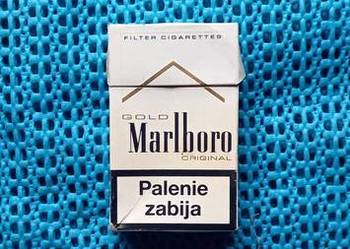 Paczka kolekcjonerska papierosów Marlboro Gold Paczka kolekcjonerska papierosów Marlboro Gold