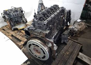 SILNIK SŁUPEK STEYR 6230 CVT T7 T8