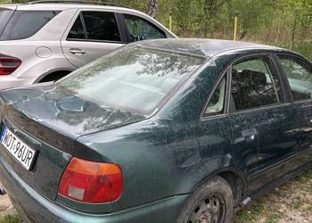 AUDI A4 z GAZEM