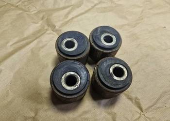 Tuleje acentryczne przedniego wahacza nissan patrol y61