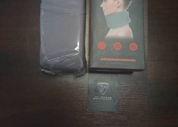 Kołnierz ortopedyczny marki Comforce. 