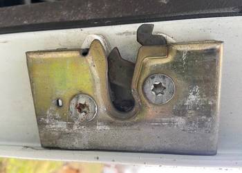 Zamek  Drzwi Renault Magnum Prawy Lewy 5000937866 5000937867