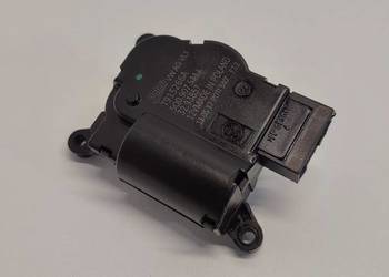 AUDI Q3 8U SILNICZEK NAGRZEWNICY 5Q0907511L