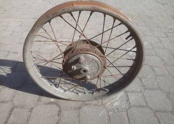 Wsk 125, wsk 175 koło przednie kompletne.