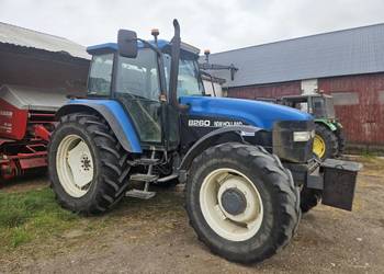 New holland 8260