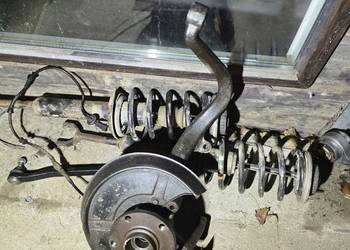 Zwrotnica  lewa quattro audi a4 b5