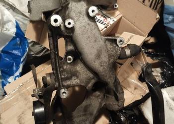 JEEP COMPASS MERCEDES 2.2 CRD , ŁAPA SILNIKA A6512011309