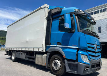 Mercedes Actros 1843 Firanka z winda