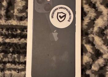 iPhone 13 — 128 GB — Midnight — bardzo dobry stan