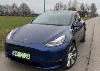 Tesla model y