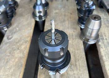 Uchwyt, Oprawka ZÜRN SK40 ER32 z tulejką i wiertłem fi6 mm