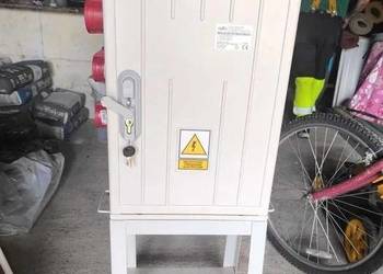 rozdzielnia budowlana / skrzynka elektryczna