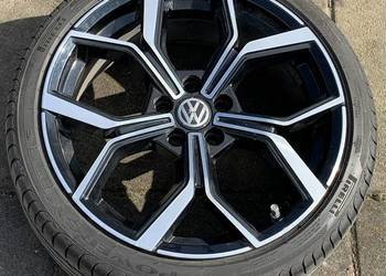 Sprzedam komplet kół + felgi