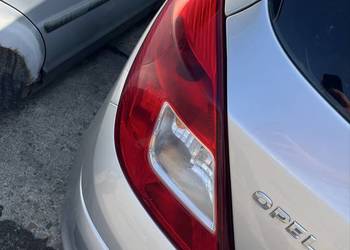 Opel Corsa d lampa tylna lewa/prawa