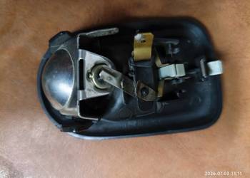 Do sprzedania używana lampka oświetlenia wnętrza do Mercedesa-W126