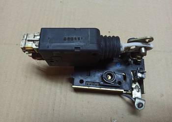 Peugeot 106 Citroen Saxo AX Zamek lewy przód